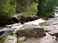 водопад на р. Койринйоки в 1,5 км ниже по течению деревни Койриноя